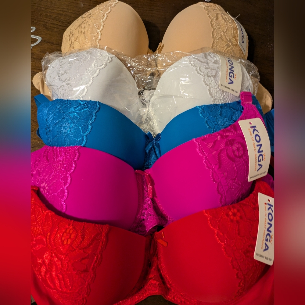 Konga 38D 5 Bras New Unworn Nude White Blue Hot Pink Red Lace And Molded Cups